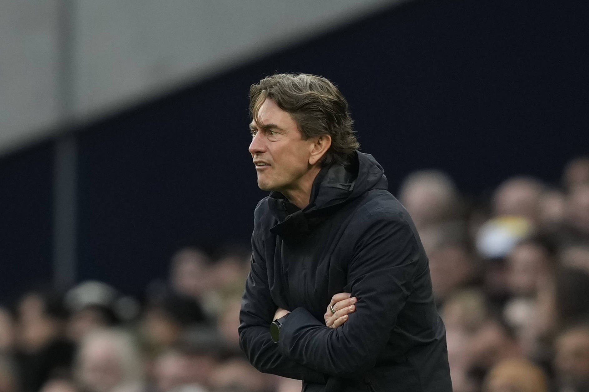 踏上亚洲杯征程！女足国脚唐佳丽晒机场合影：亚洲杯，出征